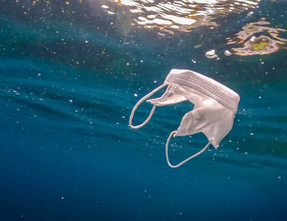 COVID-19 доведе до ужасно замърсяване с пластмаса на океаните 