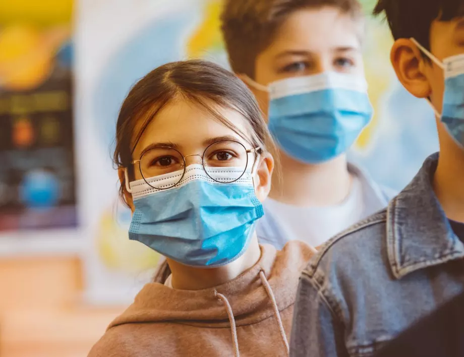 Учени разкриха защо децата са защитени от коронавирус