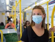 Гърция премахна носенето на маска в градския транспорт