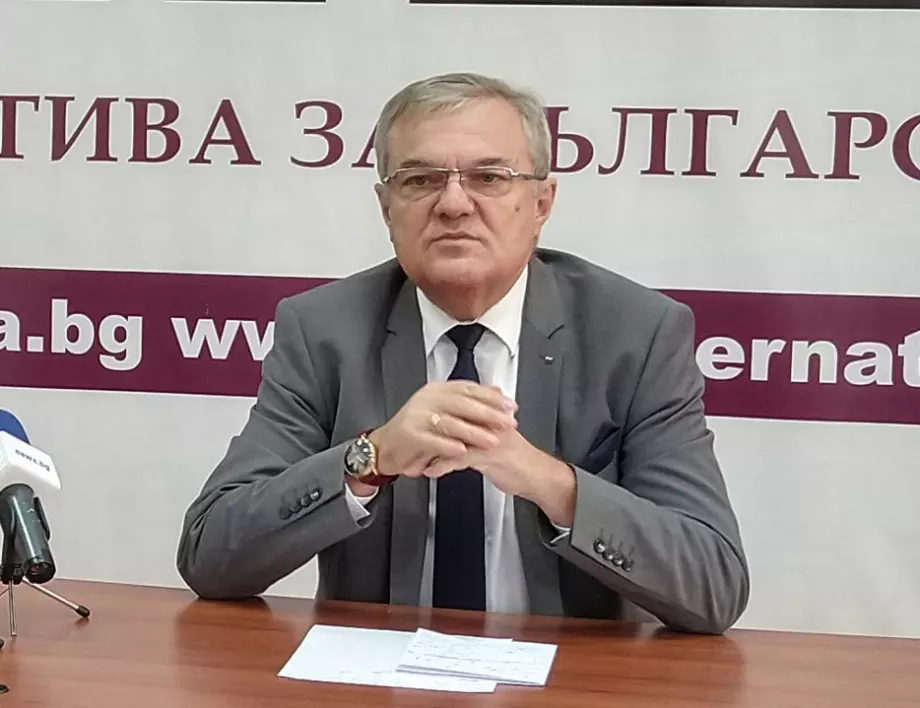 Румен Петков: Коронавирусът е бизнес на Борисов
