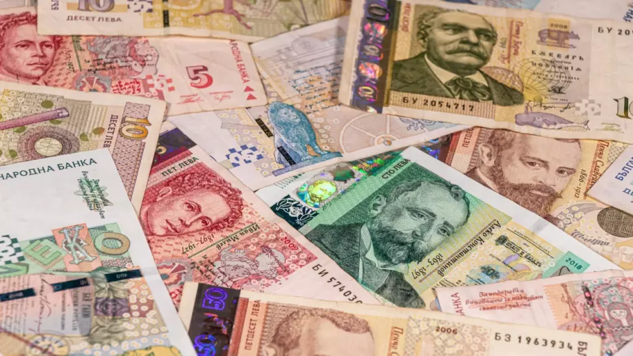 Фалшивите пари в българската икономика нарастват
