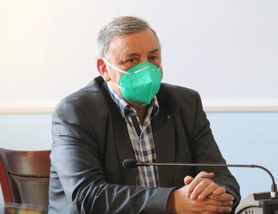 Кантарджиев: В последните две седмици всеки стотен софиянец е боледувал от COVID-19