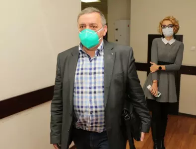 Кантарджиев, професоре, КОЙ е виновен и отговорен за българския коронавирус?!