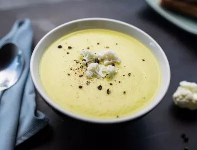 Зеленчукова КРЕМ супа от броколи и кафиол: Много вкусна!