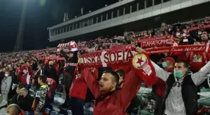 Играчите пожелали да се даде шанс на Моралес начело на ЦСКА