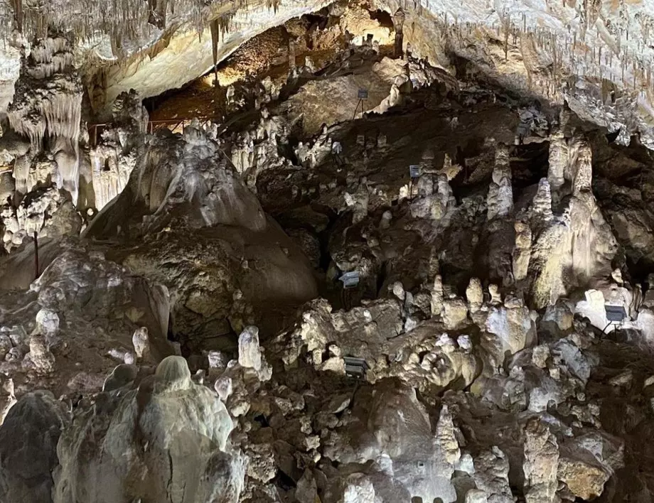 17 000 лв. приходи от пещера "Добростански бисер" това лято