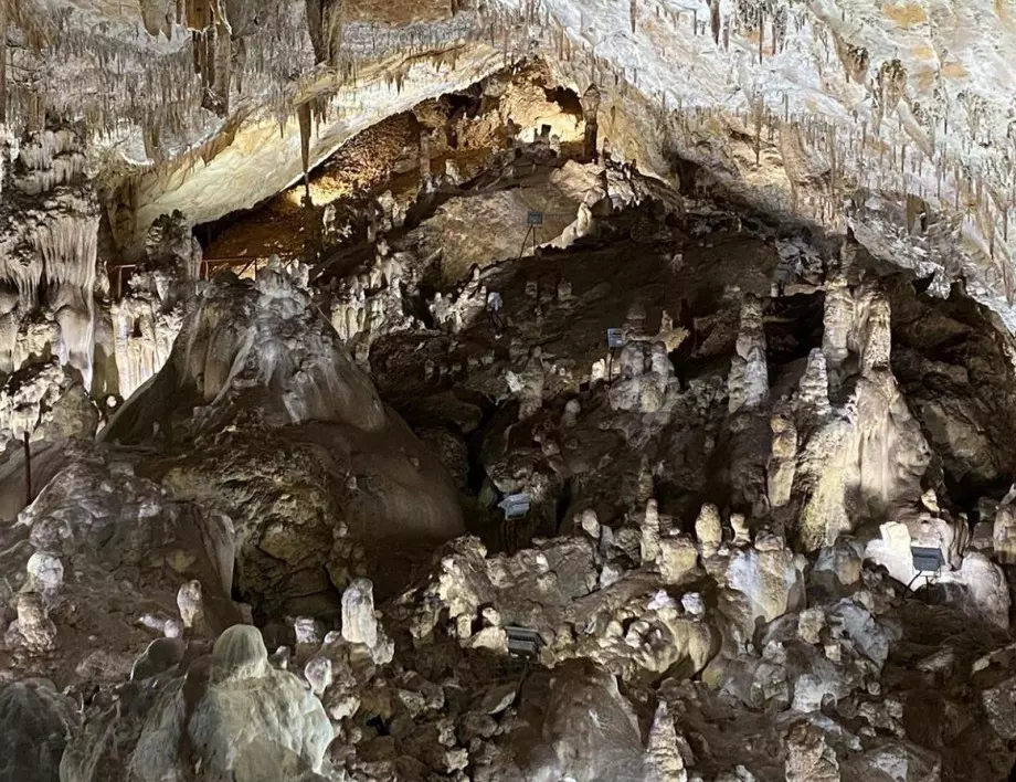 Откриват сезона за пещера "Добростански бисер" край Асеновград