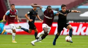 {{ otherArticle[0].article.title }}