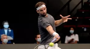 {{ otherArticle[0].article.title }}