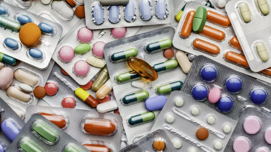 Предупреждение: 340 лекарства липсват в аптеките
