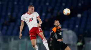 {{ otherArticle[0].article.title }}