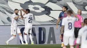 {{ otherArticle[0].article.title }}