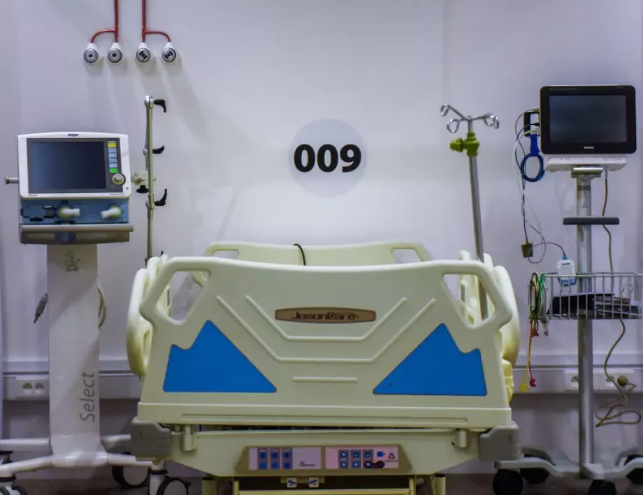 Пандемия, а специализирана болница за рехабилитация в Котел почти не работи
