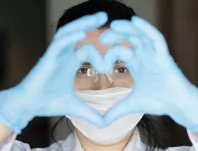 Дарителска кампания за децата на медици и учители, починали от коронавирус