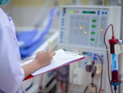 Проверка по места на Actualno.com: Болниците се справят с кислорода, но са пълни с пациенти с COVID-19
