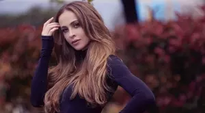 "Игра с нервите на мъж - предизвикай ревност, виж го нетрезвен": Лолита с още странни съвети (СНИМКА)