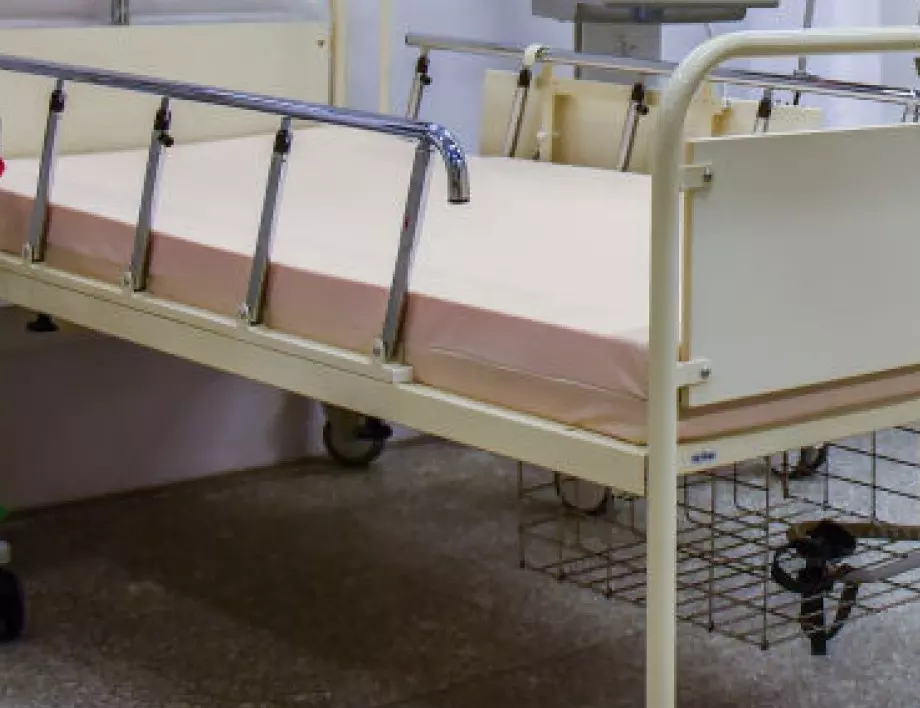 Всичките 124 легла за COVID-19 в старозагорската болница са заети, откриват още 20 