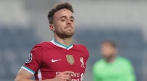 Ливърпул плаща 12 милиона на Уулвс за Жота