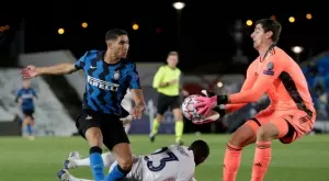 {{ otherArticle[0].article.title }}