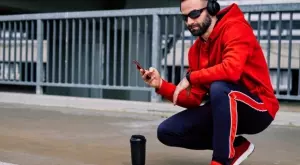 Как се облича добре изглеждащият съвременен мъж извън офиса