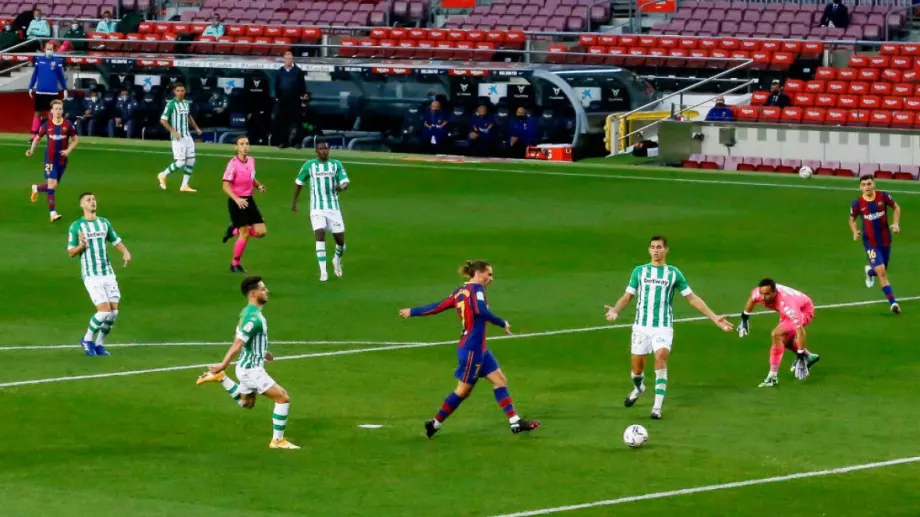 Бетис срещу Барселона = зрелище, двата тима си вкарват средно по 6 гола на мач