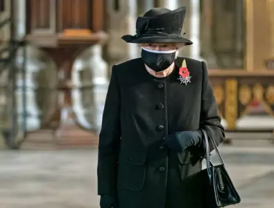 Тайните послания на кралицата с бижута, какво казва брошката, носена на погребението на принц Филип 
