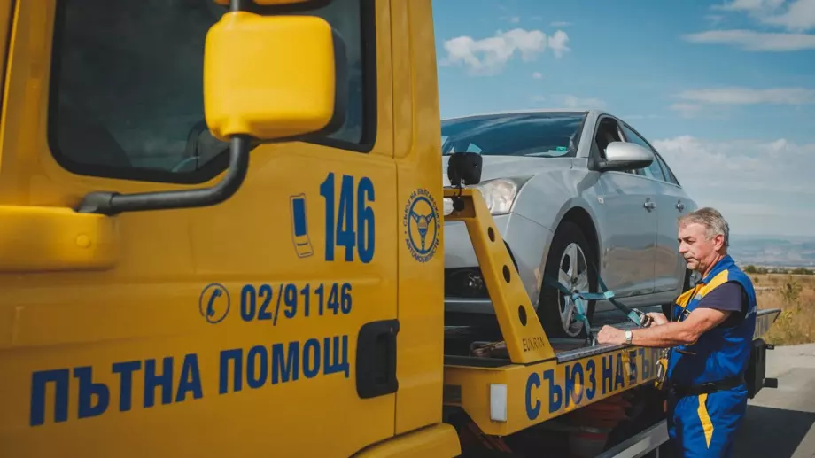 Зa любитeлитe нa aвтoмoбилитe и бързите скорости всяко време е чyдecнo с Теленор