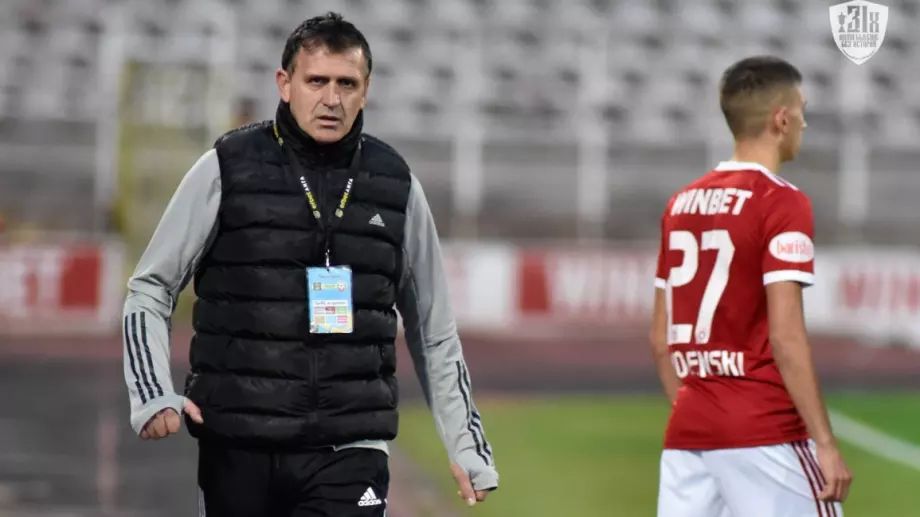 Акрапович разкри дали очаква нови играчи на проби в ЦСКА