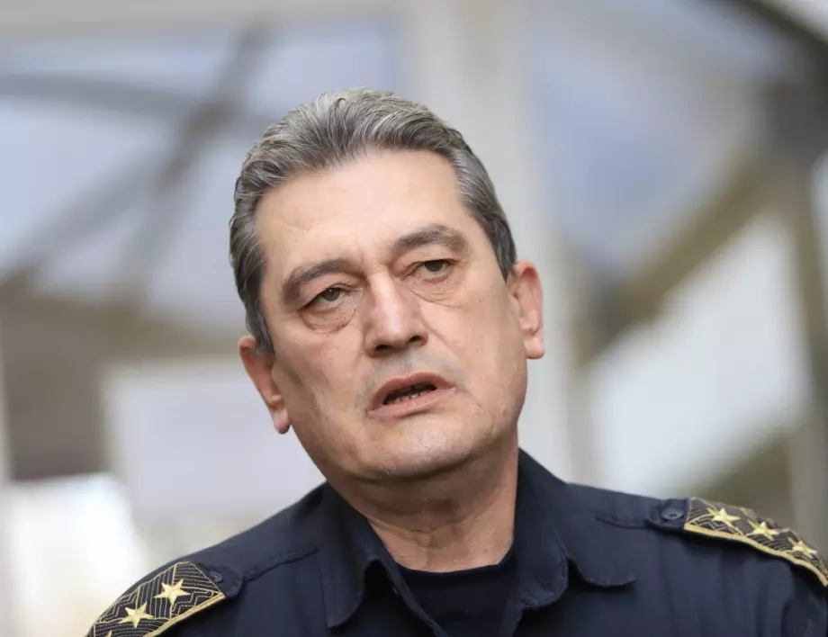 Главен комисар Николай Николов: Пожарите на денонощие са между 200-240