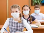 За маските в училище: предпазват ли учениците от COVID?