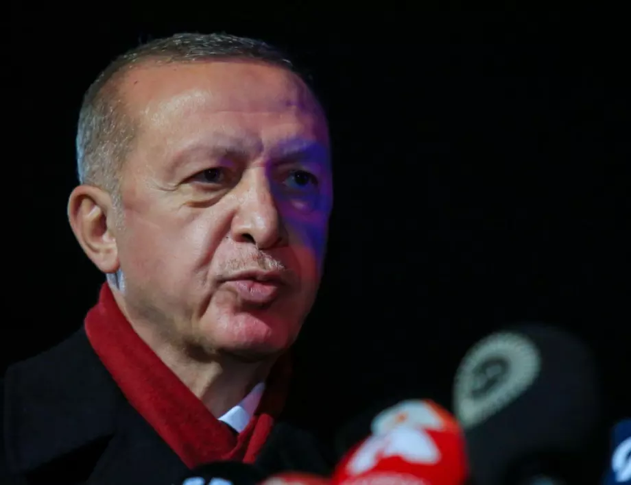 Анализ: Пред Ердоган стои критично предизвикателство