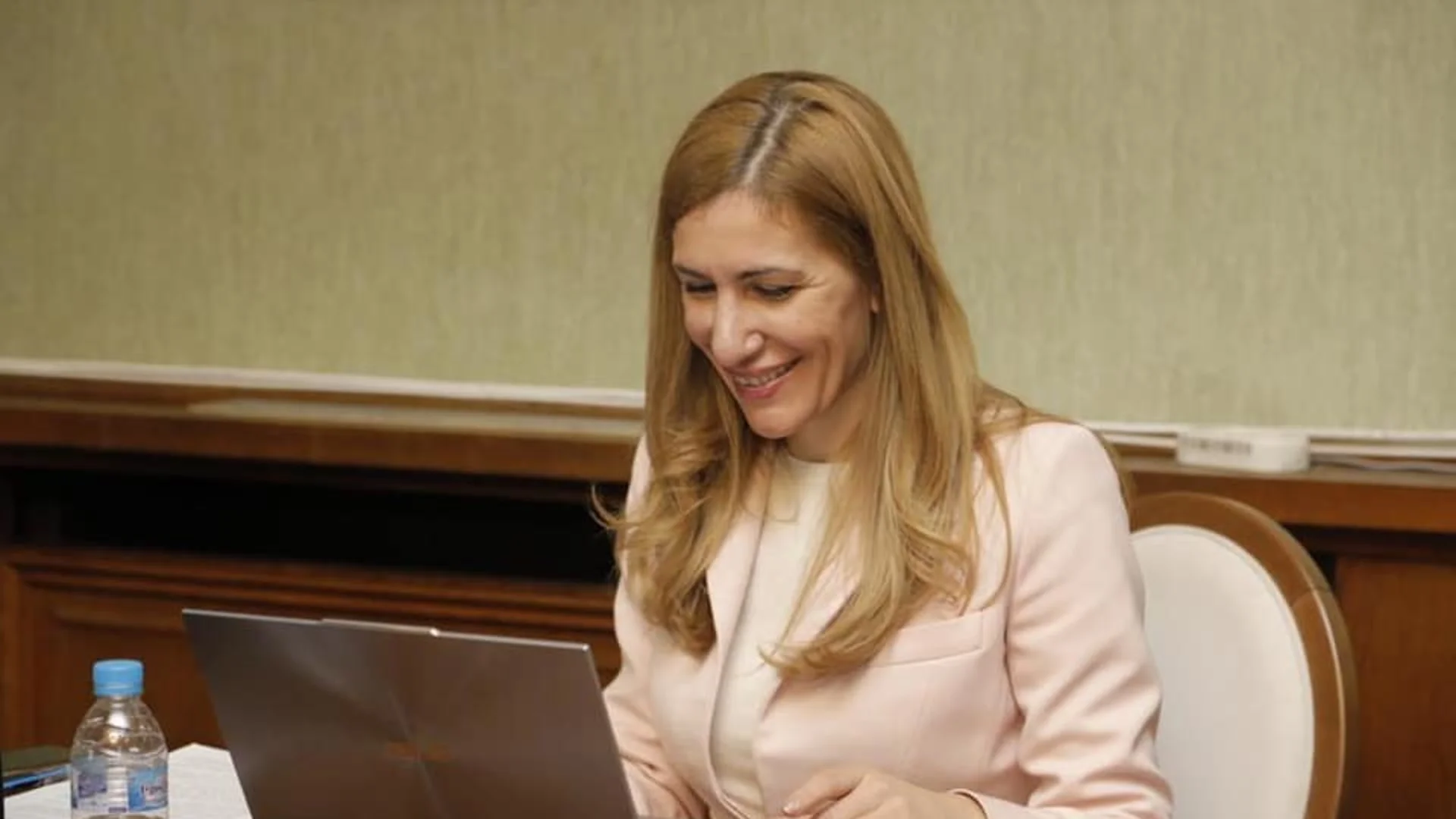 Николина Ангелкова стана директор във фирма на Валентин Златев