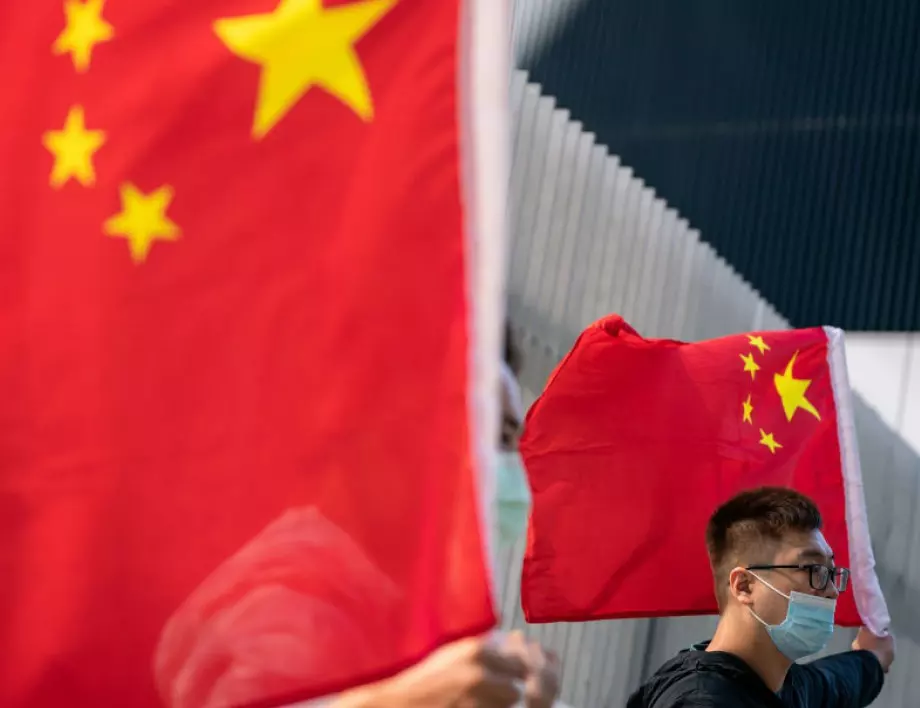Китай призова Великобритания да не се меси в делата му