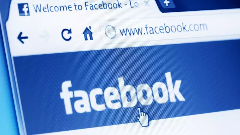 Демократи от САЩ с апел към Facebook, Twitter, YouTube за борба с екстремизма в мрежата