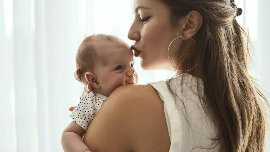 Коя възраст е най-подходяща за жената да стане майка? 