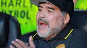 Лекарите на Марадона са в центъра на разследването след появата на нов документ