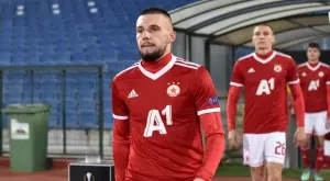 {{ otherArticle[0].article.title }}