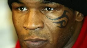 Боксьорът, който прекрати кариерата на Майк Тайсън - къде е той сега?