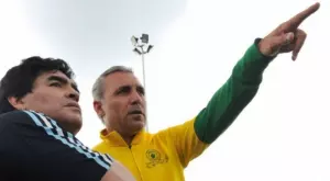 Как любовта на брат му към Марадона разплака Стоичков