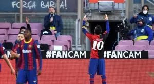 {{ otherArticle[0].article.title }}