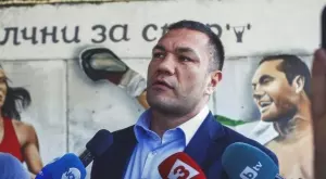 Кубрат с находчиев отговор на заканата на AJ да го "прегази като валяк"