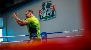 Прогнозират отказване на Пулев от бокса, ако загуби от Джошуа