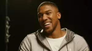 Антъни Джошуа пред DAZN: Опасностите от Пулев са много