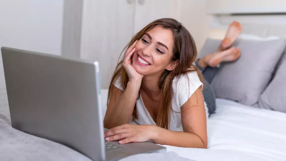 Тези 4 зодии са родени да бъдат блогъри