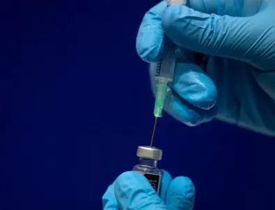 Коронавирусът в България: Ръст в процента на положителните проби, малко ваксини за денонощие
