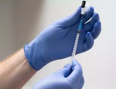Pfizer ще иска одобрение за ваксината срещу коронавирус при бебета