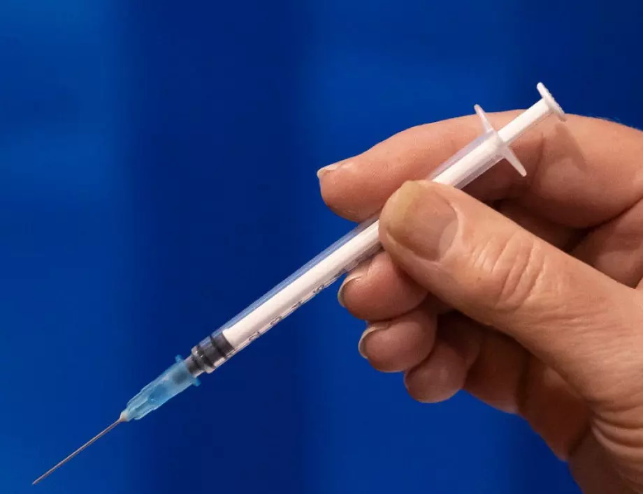 Пристигат 18 720 дози от ваксината на Pfizer/BioNTech