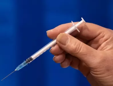 ЕС изпреварва САЩ по ваксинирани хора с първа игла 