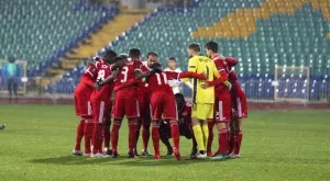 {{ otherArticle[0].article.title }}