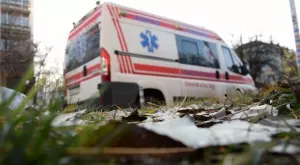 {{ otherArticle[0].article.title }}